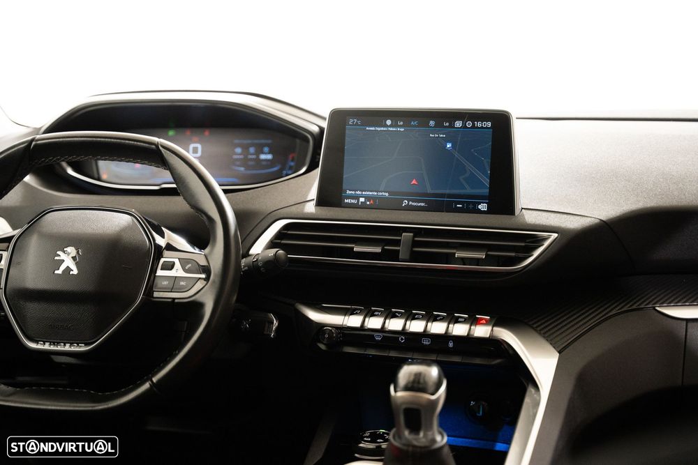 Peugeot 3008 1.2 PureTech Allure - 10