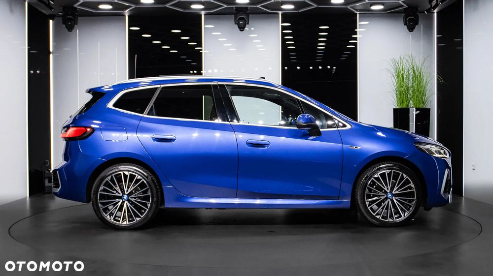 BMW Seria 2 225e xDrive M Sport sport - 11