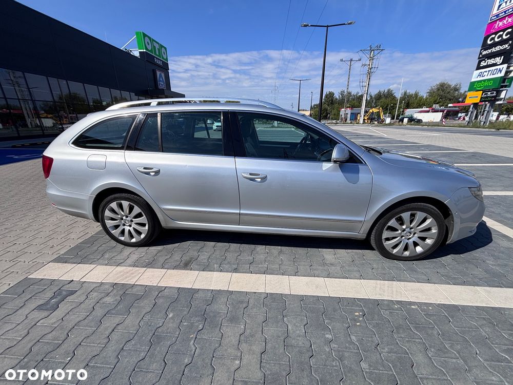 Skoda Superb 2.0 TDI 4x4 Ambition - 3