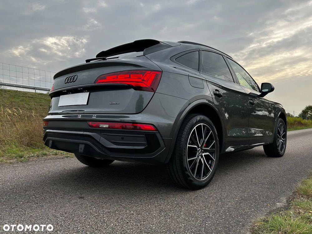 Audi Q5 Sportback - 3