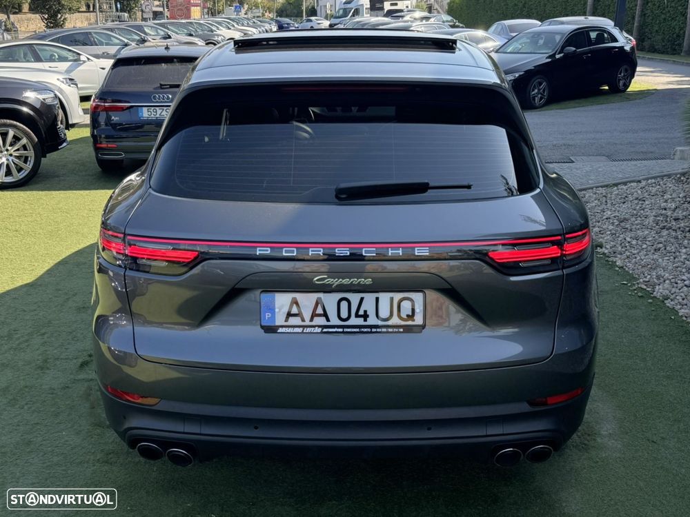 Porsche Cayenne E-Hybrid - 15