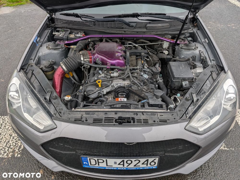 Hyundai Genesis Coupe 3.8 V6 Automatik - 9