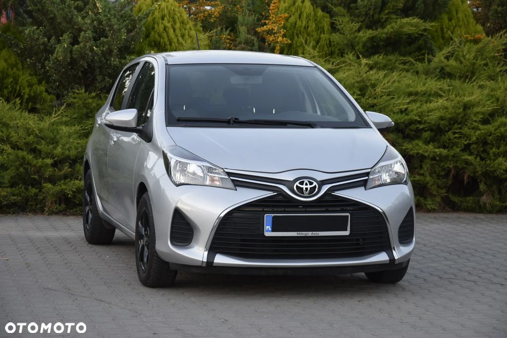 Toyota Yaris - 16