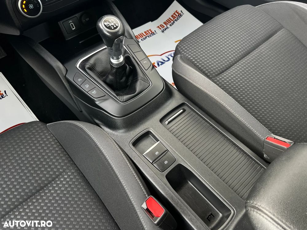 Ford Focus 1.5 EcoBlue Start-Stopp-System TREND - 10