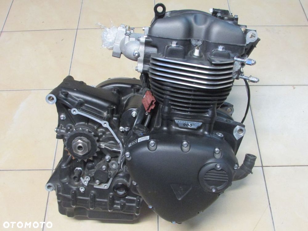 Triumph Speed Twin Street Twin 900 24r. silnik engine - 1