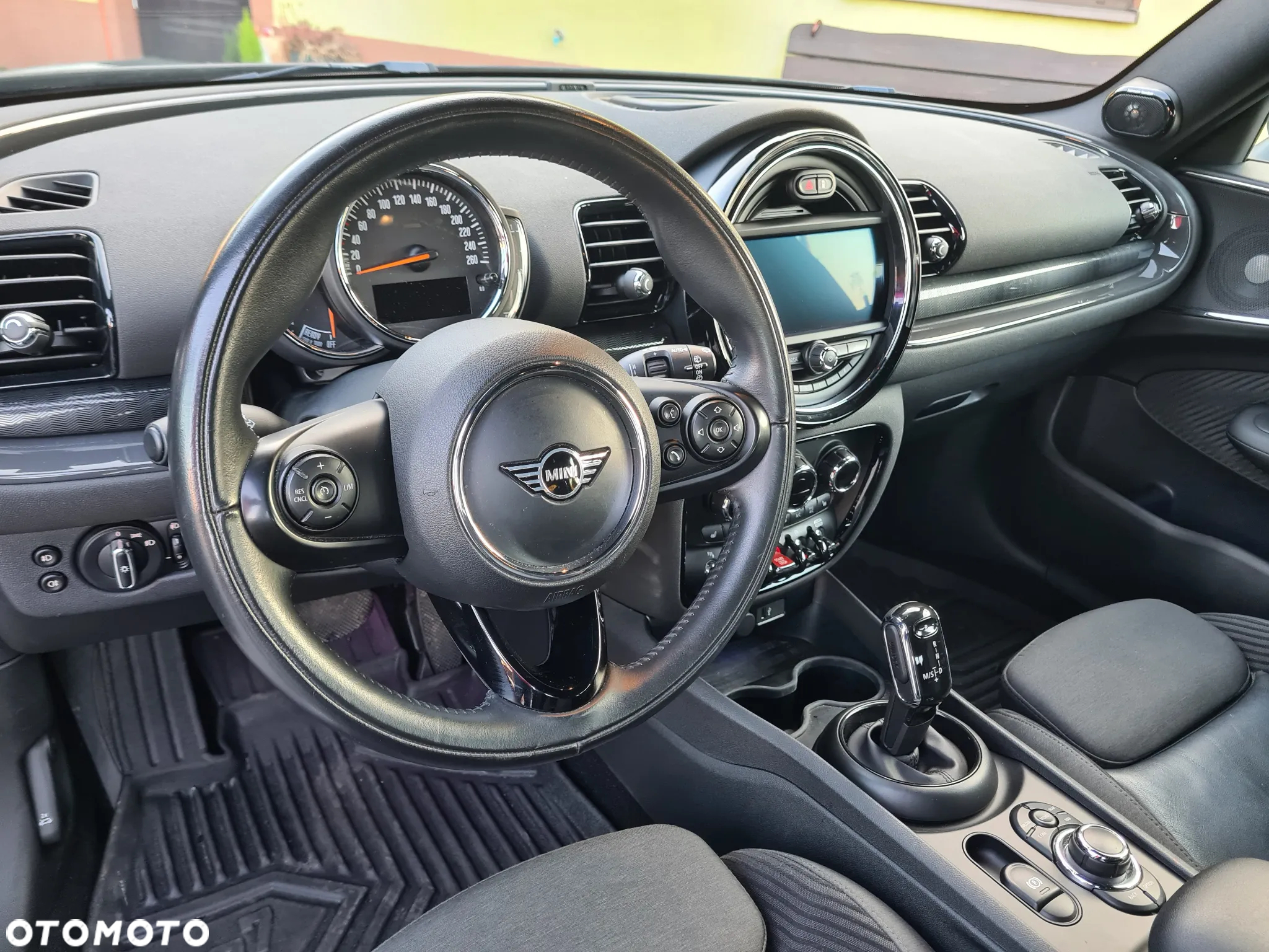 MINI Clubman One - 14