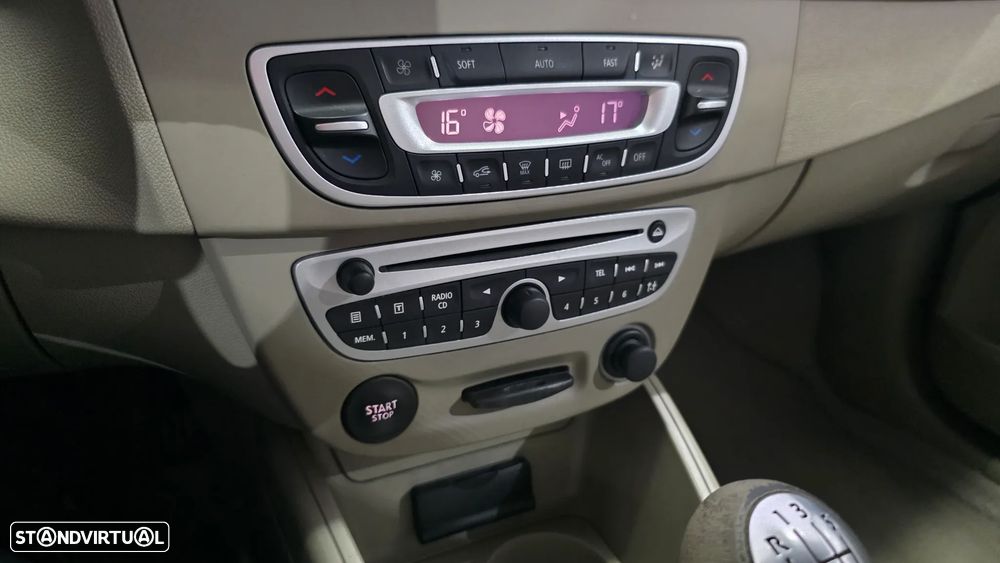 Renault Mégane 1.5 dCi Luxe - 32