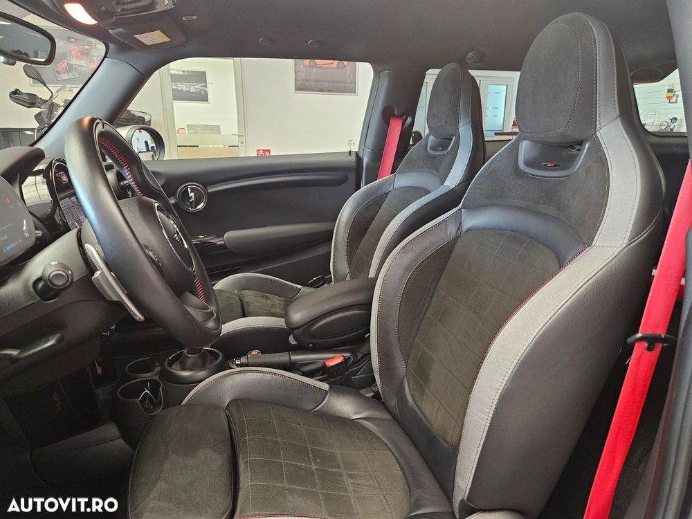 Mini John Cooper Works - 10