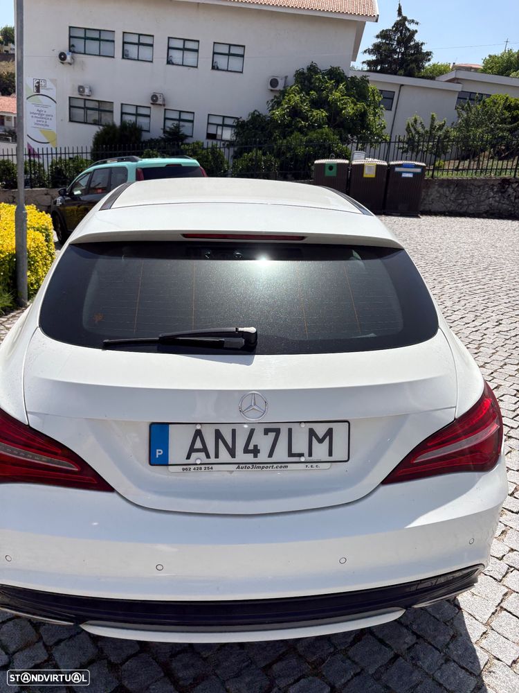 Mercedes-Benz CLA 200 d Shooting Brake AMG Line - 1