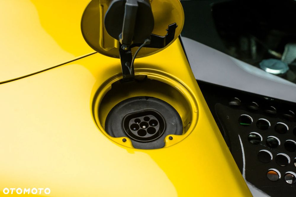 Ferrari SF90 Spider - 15