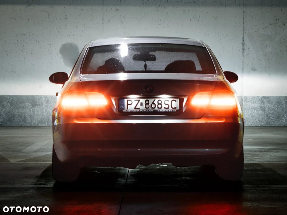 BMW Seria 3 320i - 18