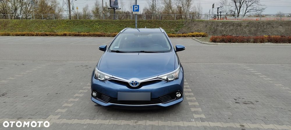 Toyota Auris - 1