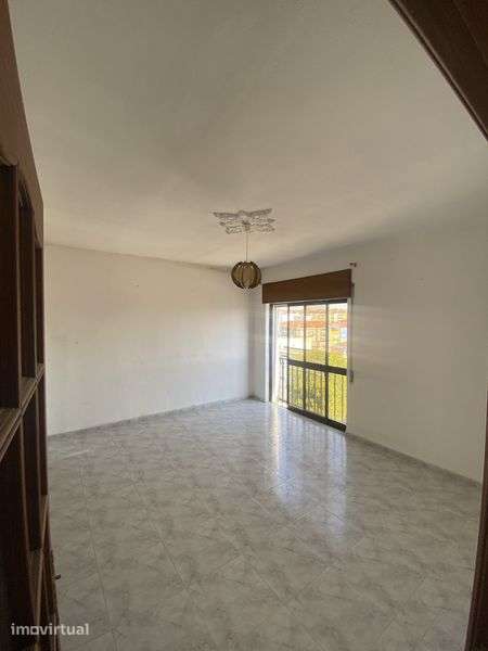 Apartamento Luminoso com Vista Rio – 97 m² – 5.º Andar com Elevador - Grande imagem: 4/10