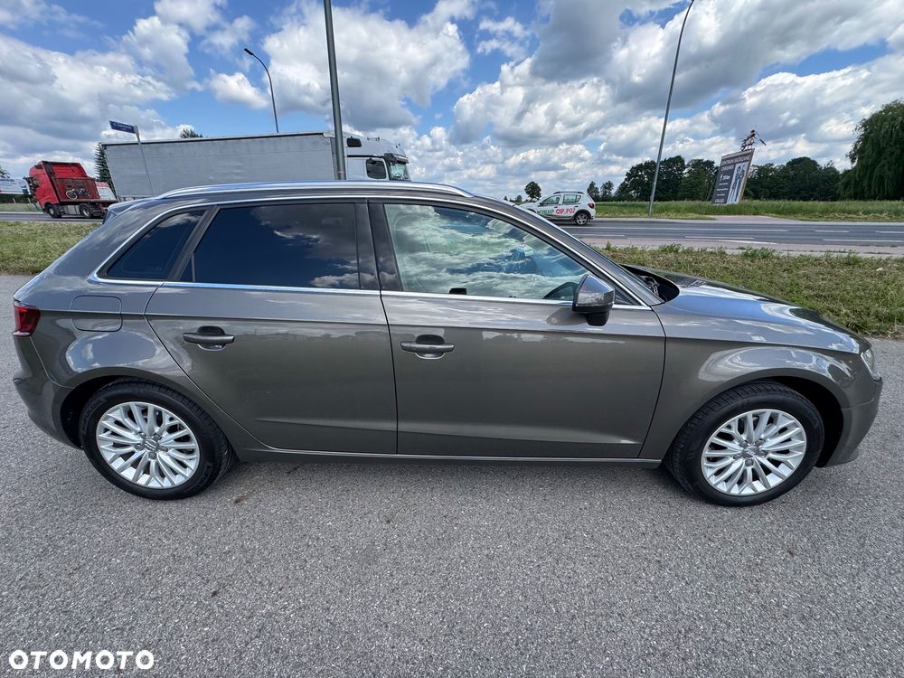 Audi A3 Sportback - 4