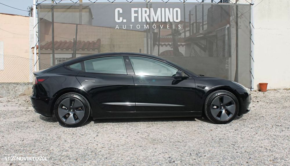 Tesla Model 3 Standard Range Plus RWD foto 4