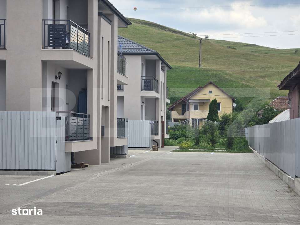 Apartament 3 camere, 51 mp, gradina ~200mp, zona primarie Apahida — fotografia 3