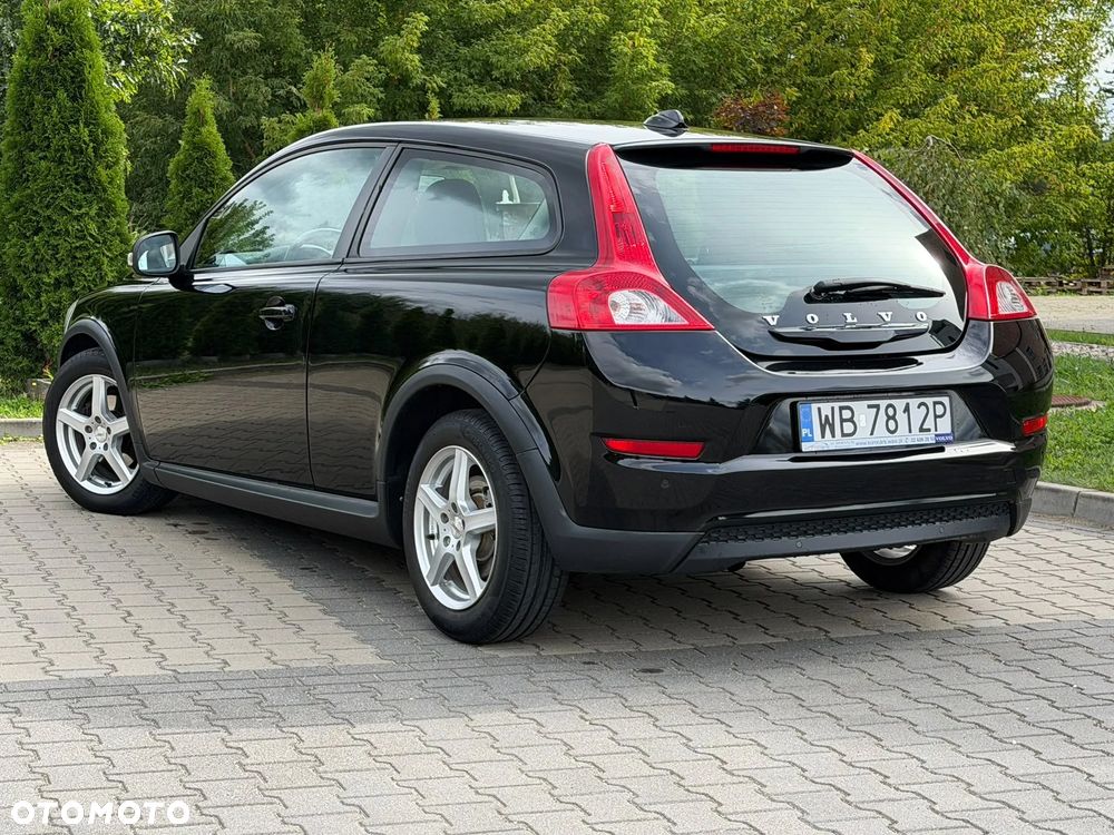 Volvo C30 2.0 Momentum - 17