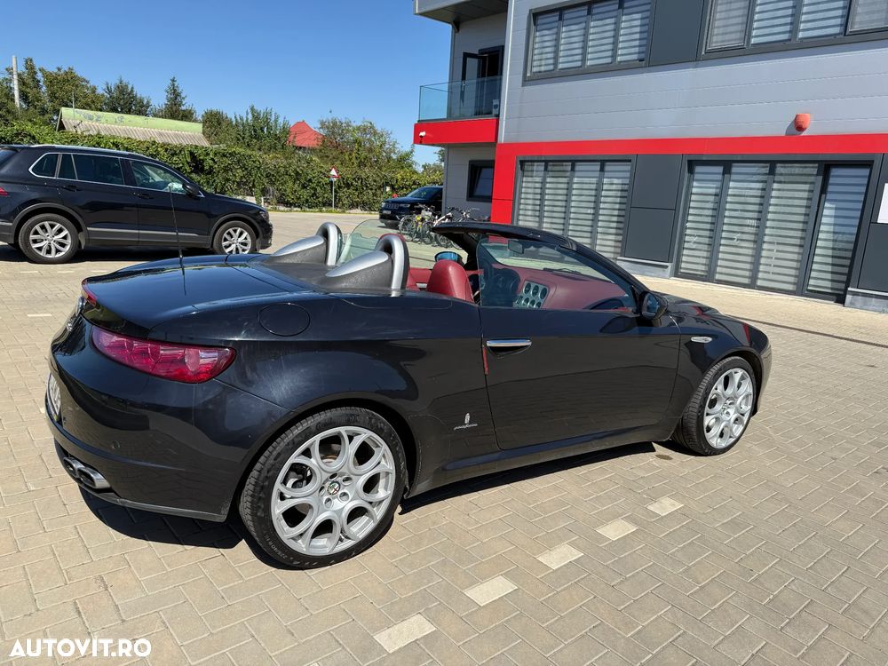 Alfa Romeo Spider - 13
