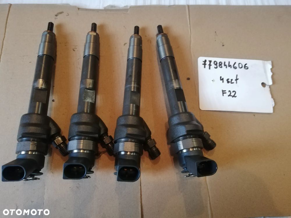 Wtryskiwacze BMW F22 779844606 - 2