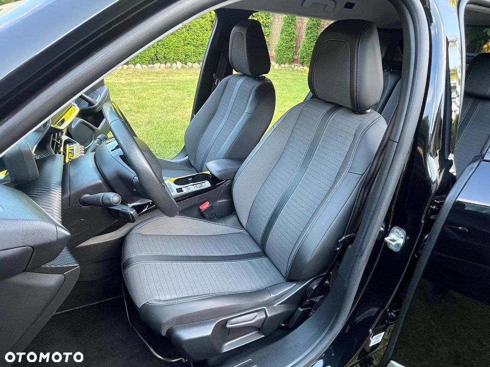 Peugeot 2008 - 24