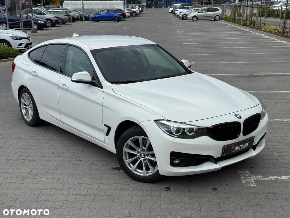 BMW 3GT 320i xDrive - 2