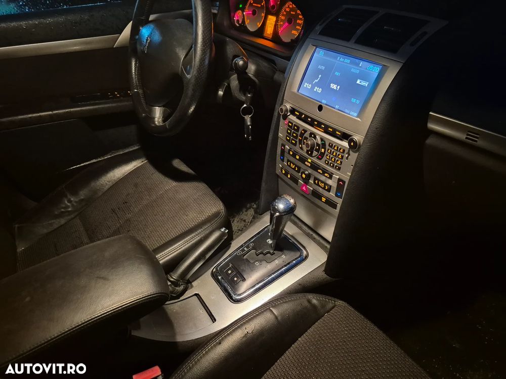 Peugeot 407 SW 2.0HDi ST Sport FAP Aut - 31