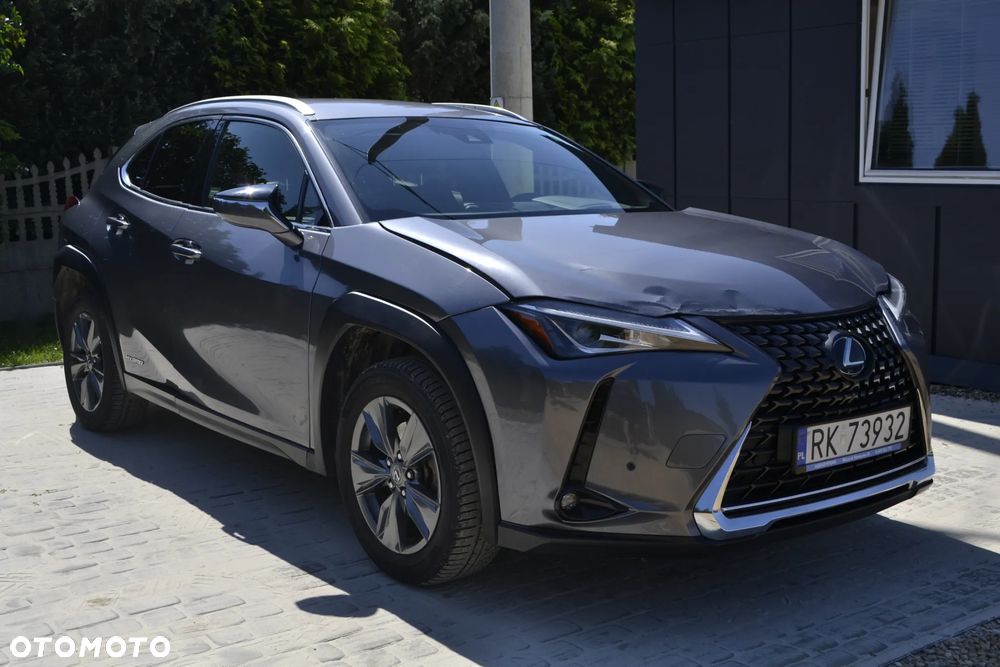 Lexus UX 250h Prestige 2WD - 8