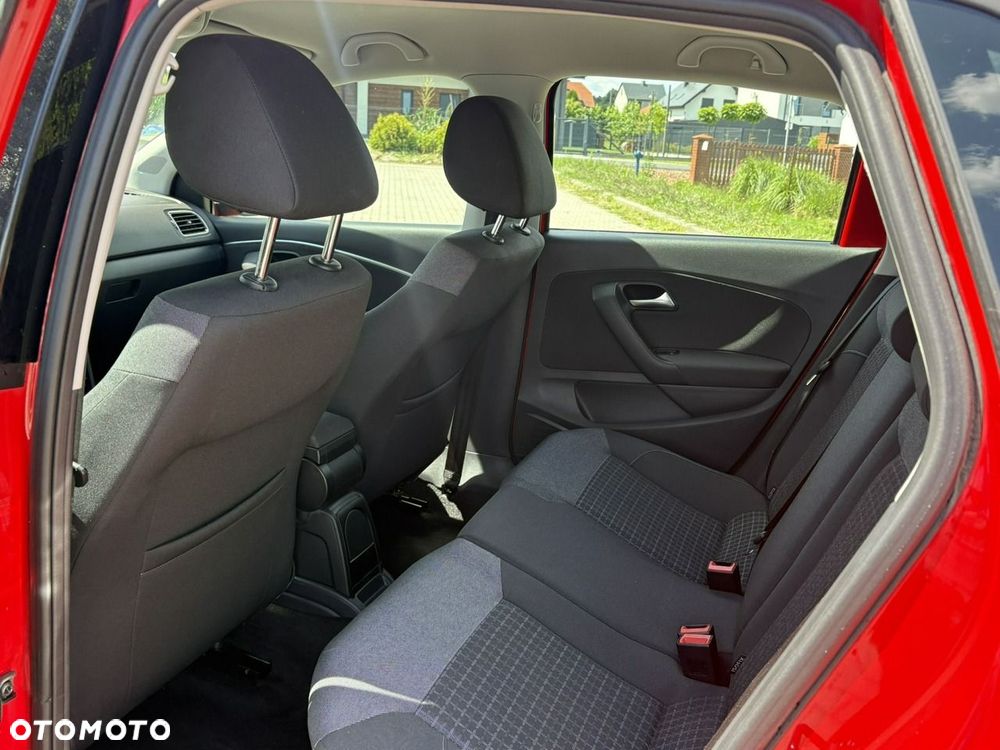 Volkswagen Polo 1.2 TSI BMT Fresh - 11