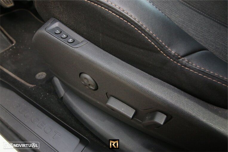 Peugeot 3008 1.2 PureTech GT Line - 11