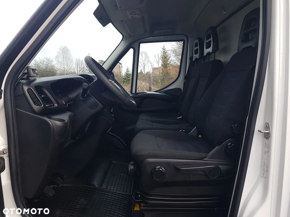 Iveco DAILY 6EP CHŁODNIA MROŹNIA IZOTERMA AGREGAT THERMO KING V-200 MAX GRZANIE 35S15 - 22