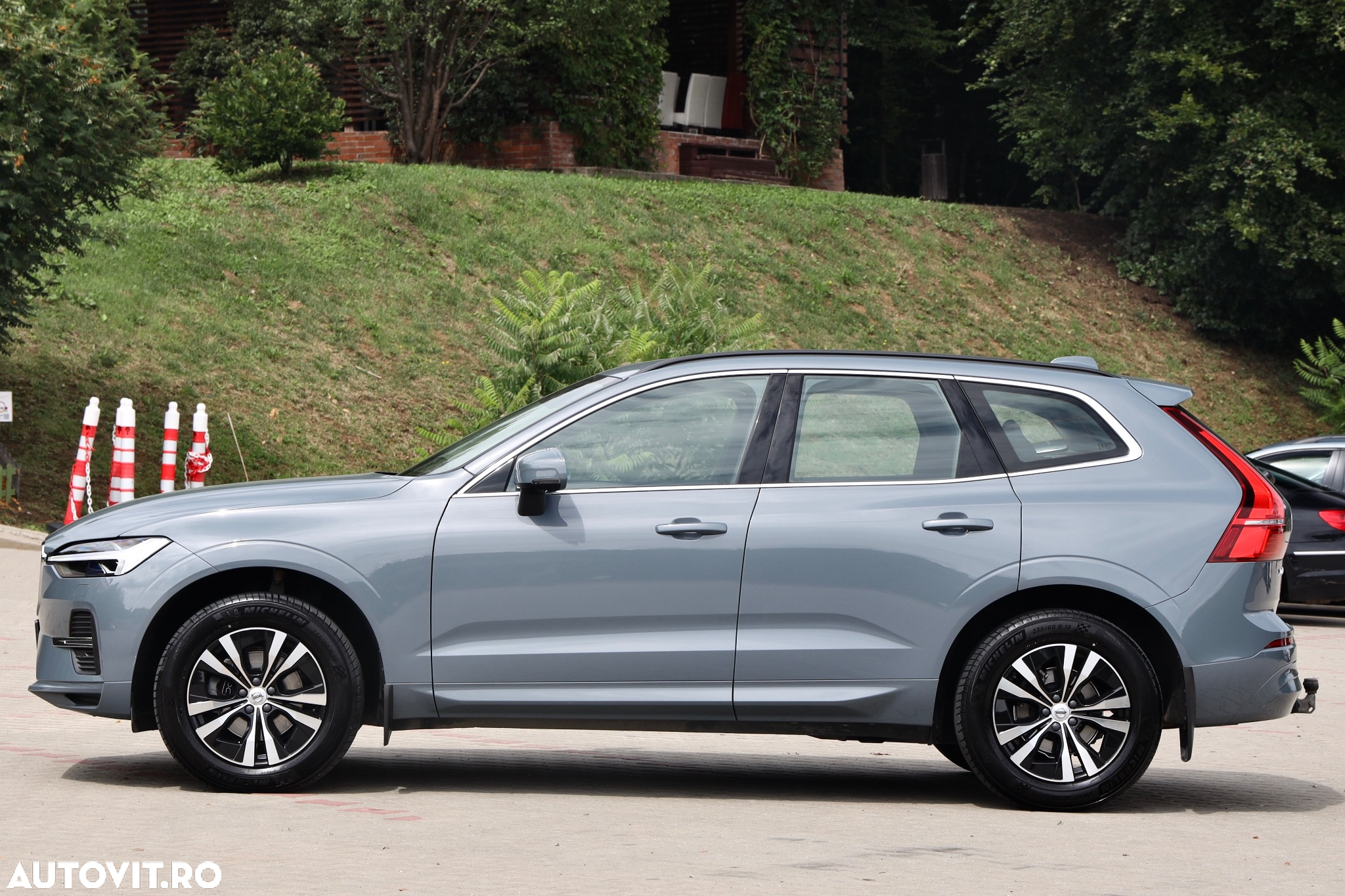 Volvo XC 60 B5 AT AWD MHEV Core - 40