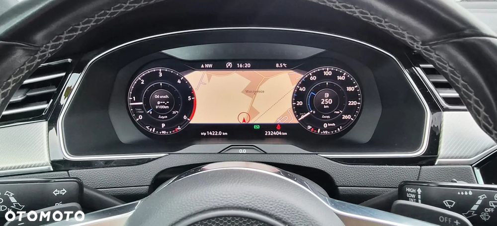 Volkswagen Passat - 35