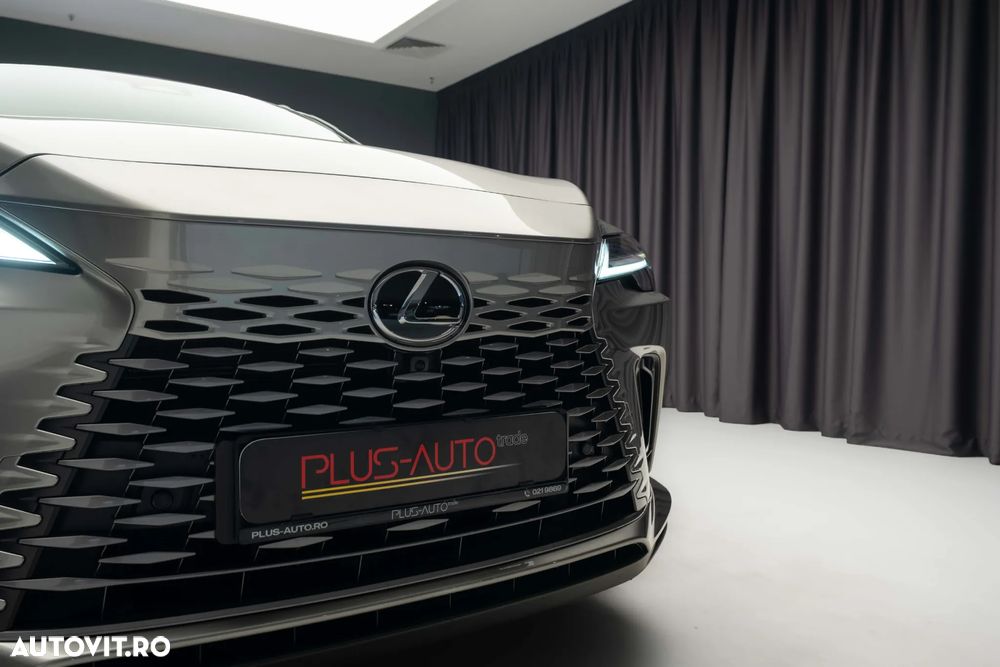 Lexus Seria RX 450h+ E-Four PHEV Luxury - 40