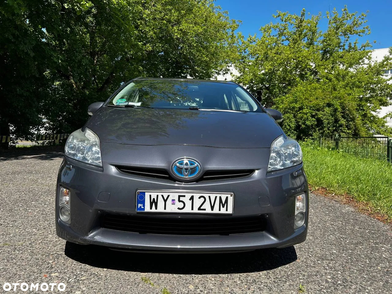Toyota Prius - 17