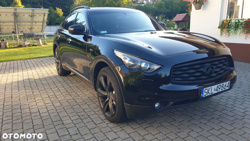 Infiniti FX - 1