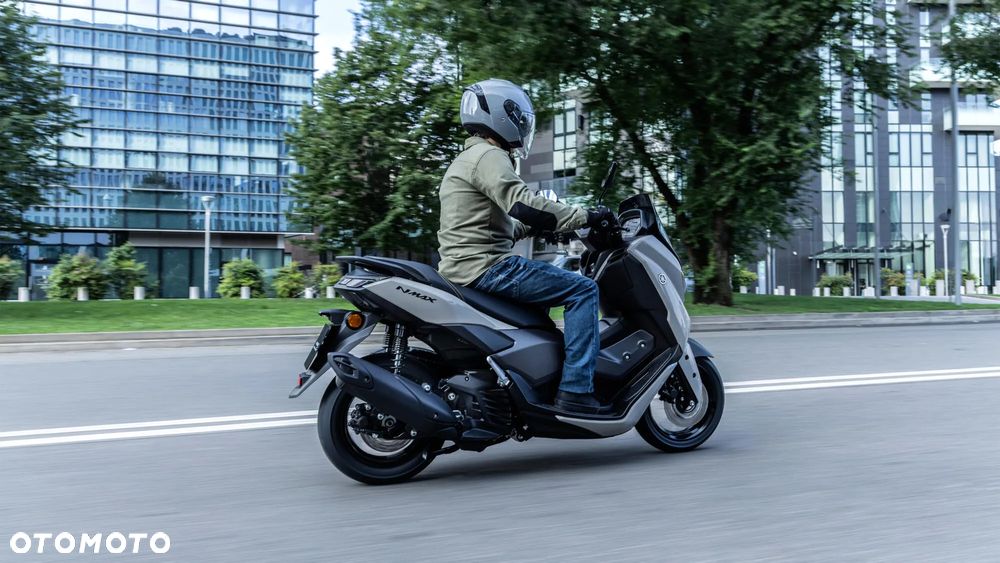 Yamaha NMAX - 20