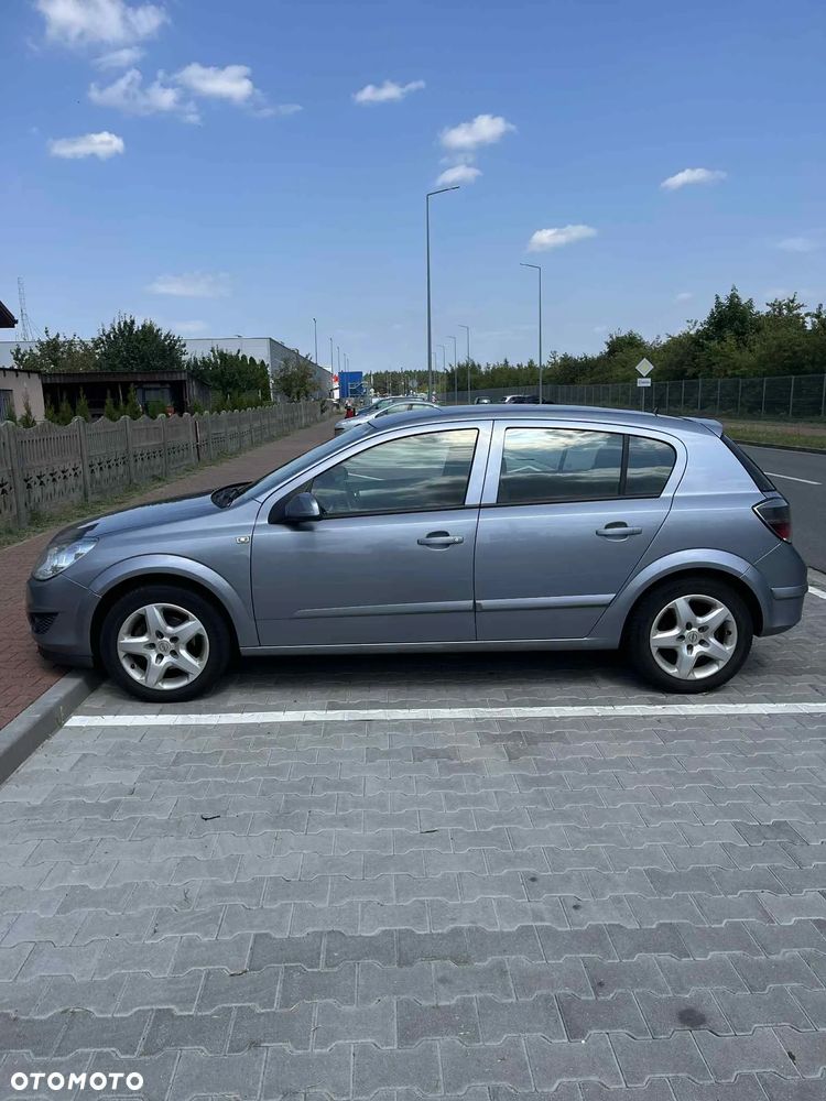 Opel Astra III 1.6 Enjoy - 3