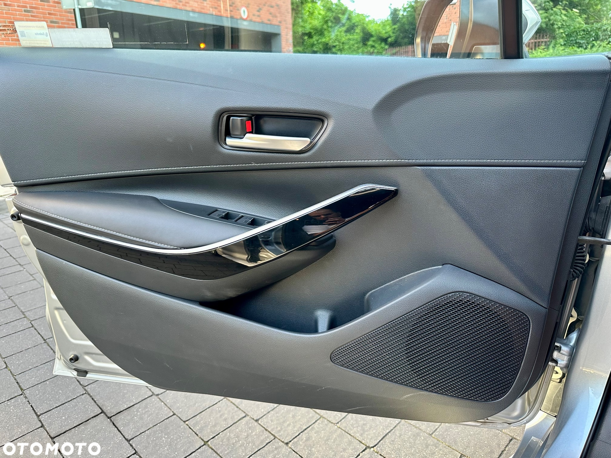 Toyota Corolla 2.0 Hybrid Style - 29