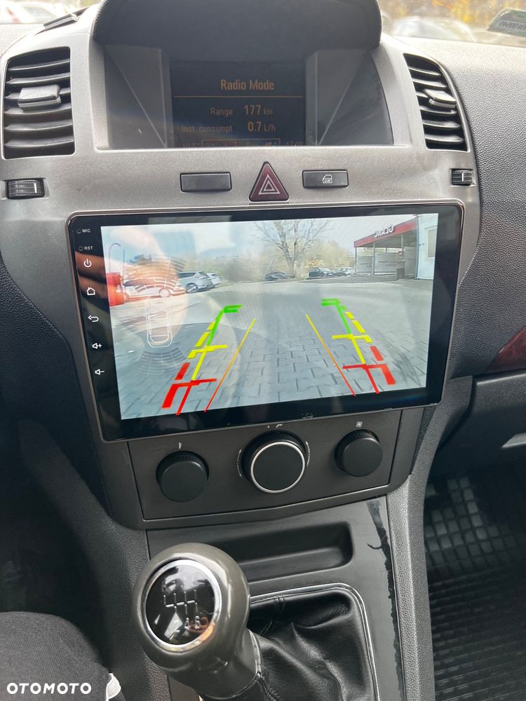 Opel Zafira 1.9 CDTI - 26