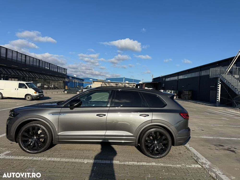 Volkswagen Touareg V6 TDI R-Style - 37