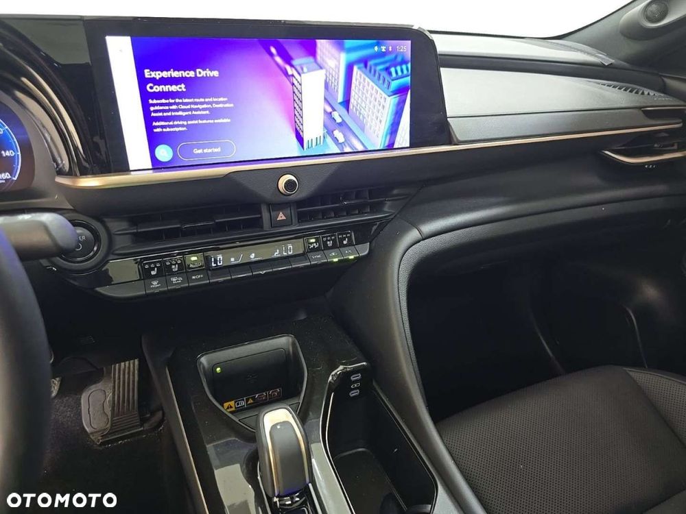 Toyota Crown - 16