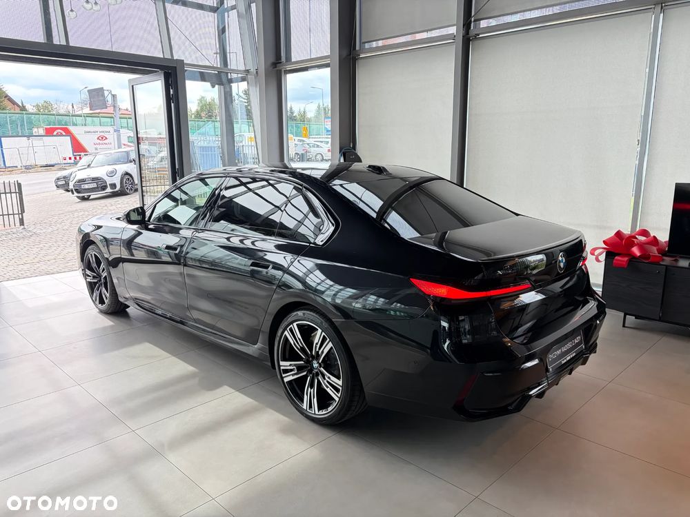 BMW Seria 7 740d xDrive mHEV sport - 9