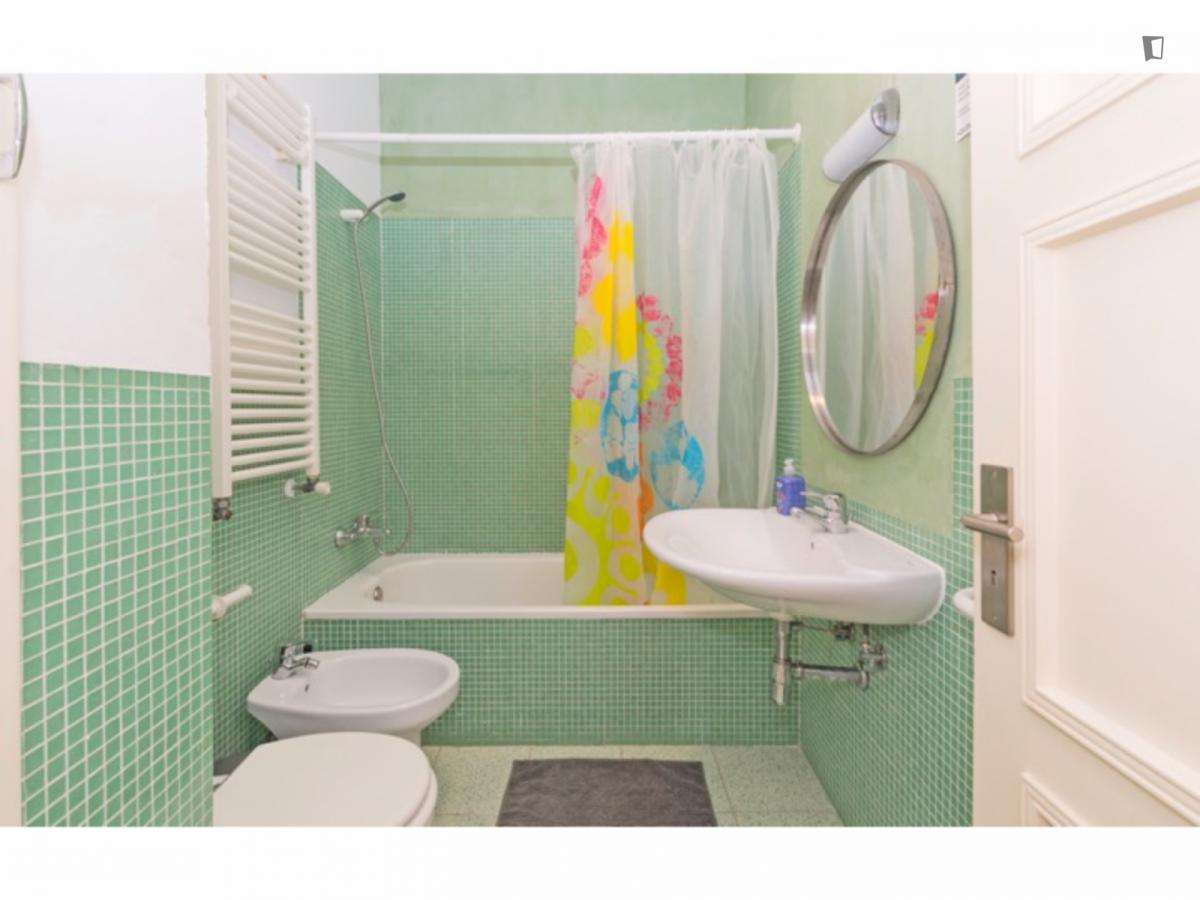 Quarto - localizado em Lapa Lisbon - Grande imagem: 4/16