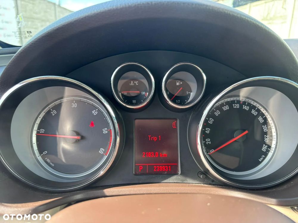Opel Insignia 2.0 CDTI automatik Edition - 8