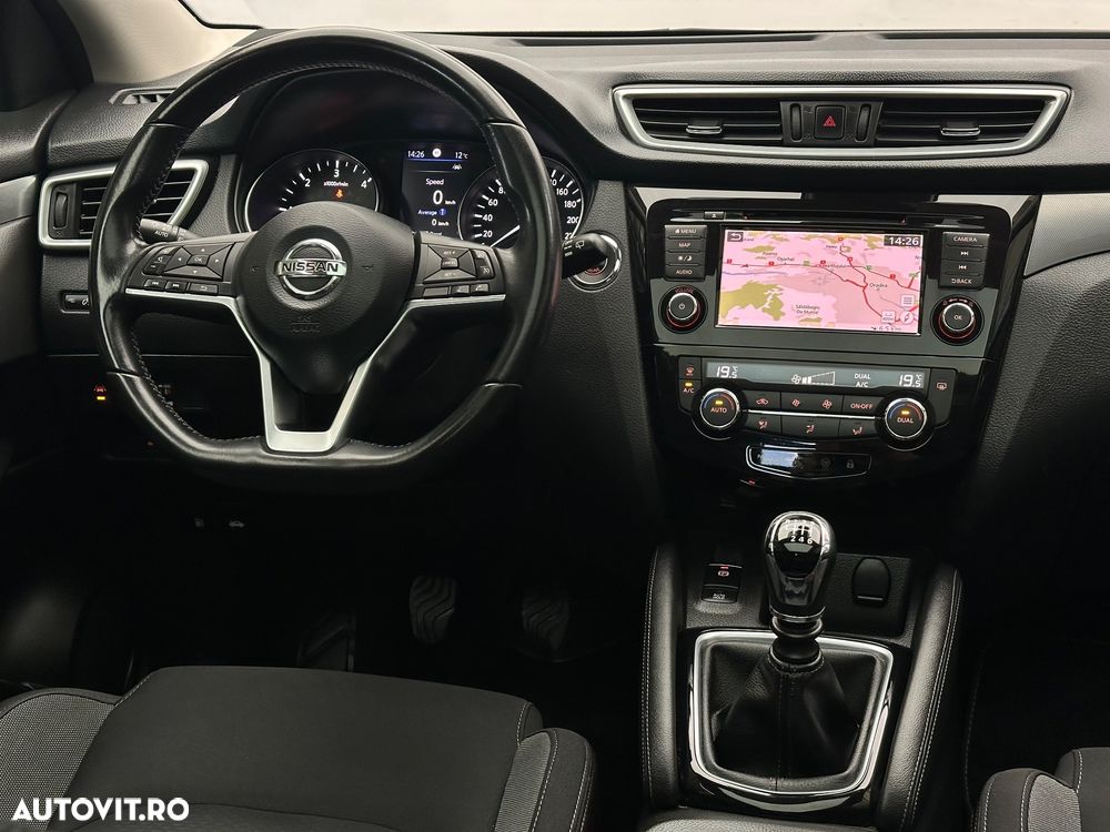 Nissan Qashqai 1.5 DCI N-CONNECTA - 9