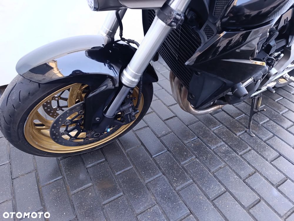 Honda CB - 9
