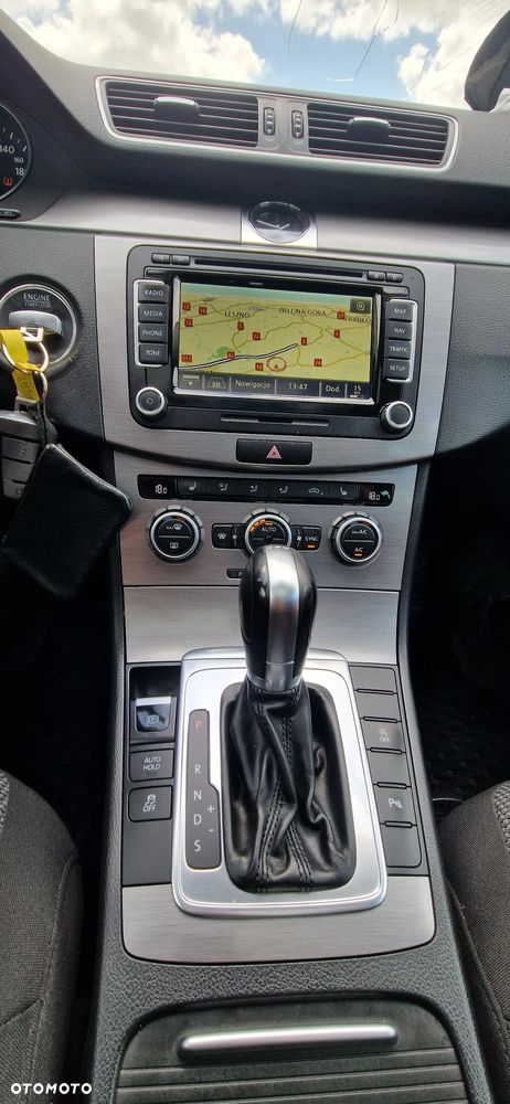 Volkswagen Passat 2.0 TDI Highline DSG - 13