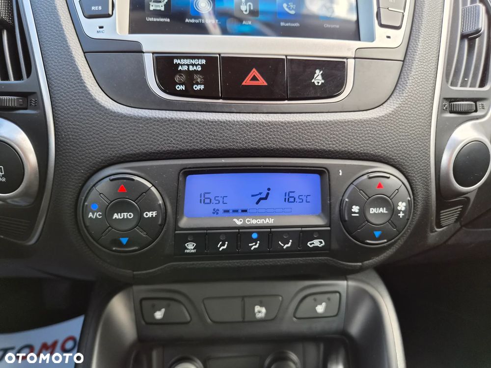 Hyundai ix35 1.7 CRDi 2WD Fifa World Cup Edition - 28