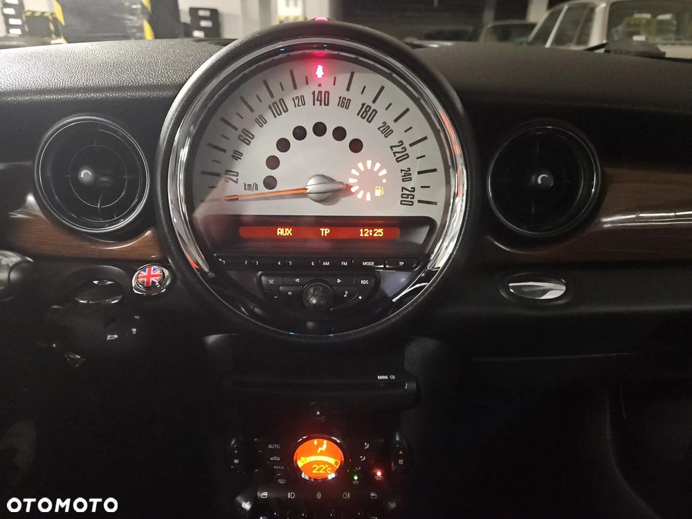 MINI Clubman - 12
