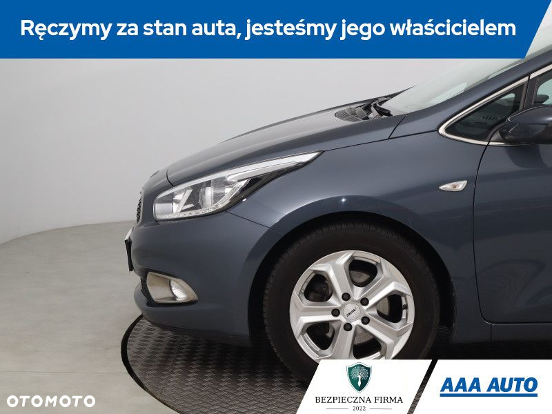 Kia Ceed - 16
